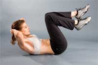 woman doing sit-ups exercise